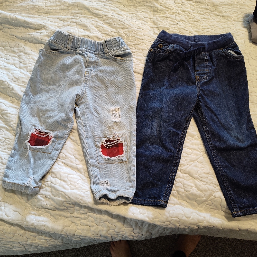 2 pairs 24 month jeans- relaxed fit